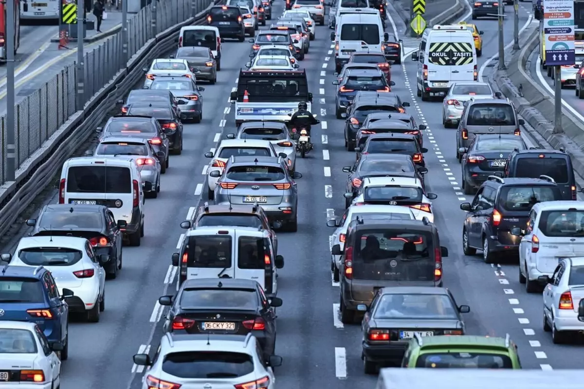 Zorunlu kış lastiği uygulaması yarın başlıyor