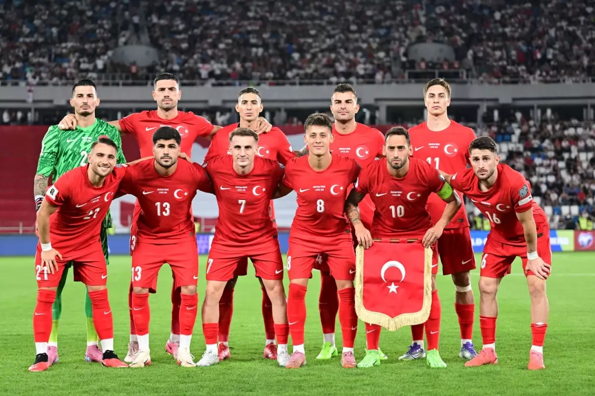 A Milli Takım\'da 4 futbolcu Bulgaristan maçı kadrosundan çıkarıldı