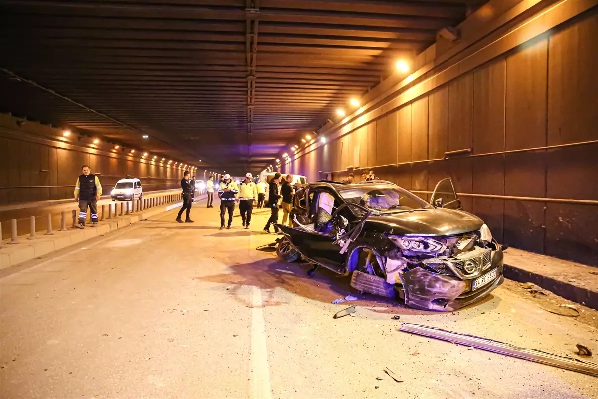 Adana\'da Trafik Kazası: İki Ölü