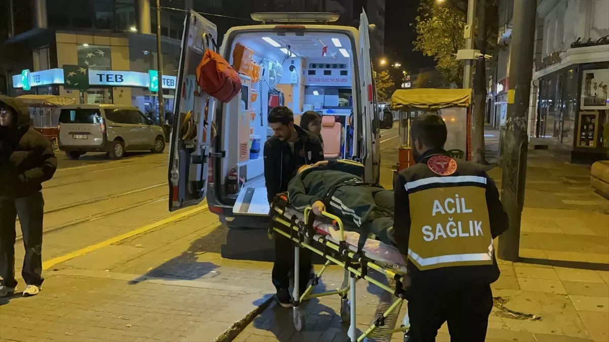 Dur İhtarına Uymayan Motosikletli Çarşı Bekçisine Çarptı