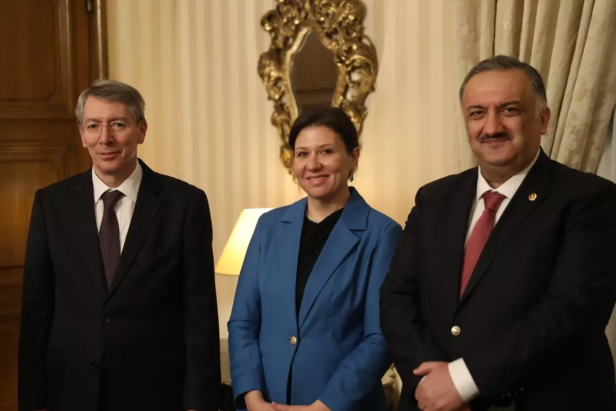 Fuat Oktay, Fransa\'nın Türkiye\'ye yaklaşımında olumlu yönde radikal değişime şahit olduklarını söyledi Açıklaması