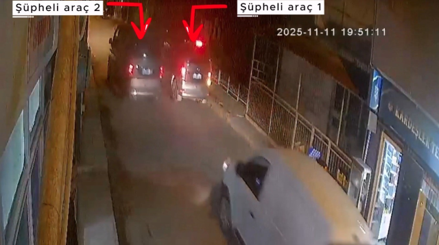 İzmir'de 1 kişinin öldüğü, 3 kişinin de yaralandığı saldırı güvenlik kamerasında