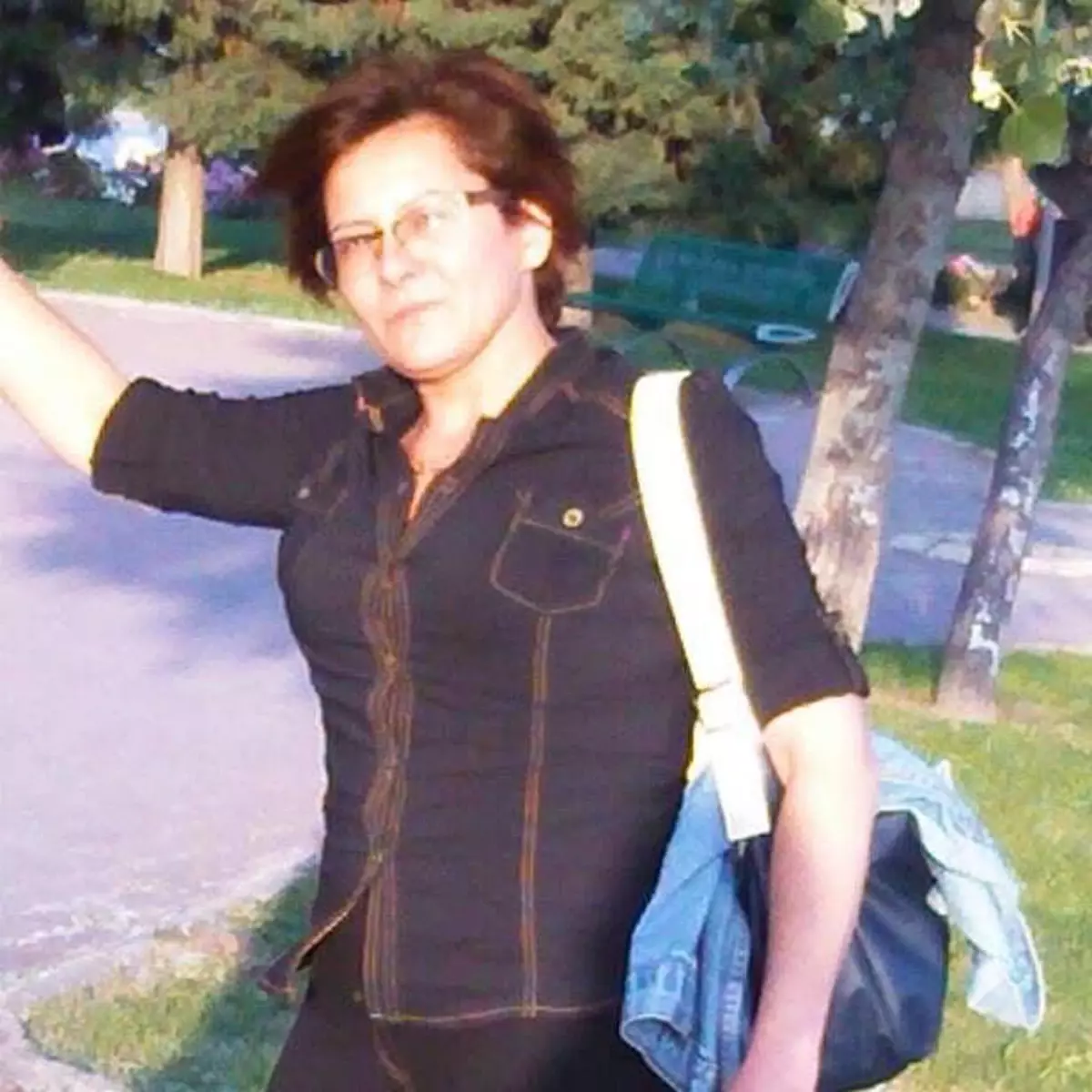 Menemen\'de Yangın: Hayvan Koruma Derneği Kurucusu Hayatını Kaybetti