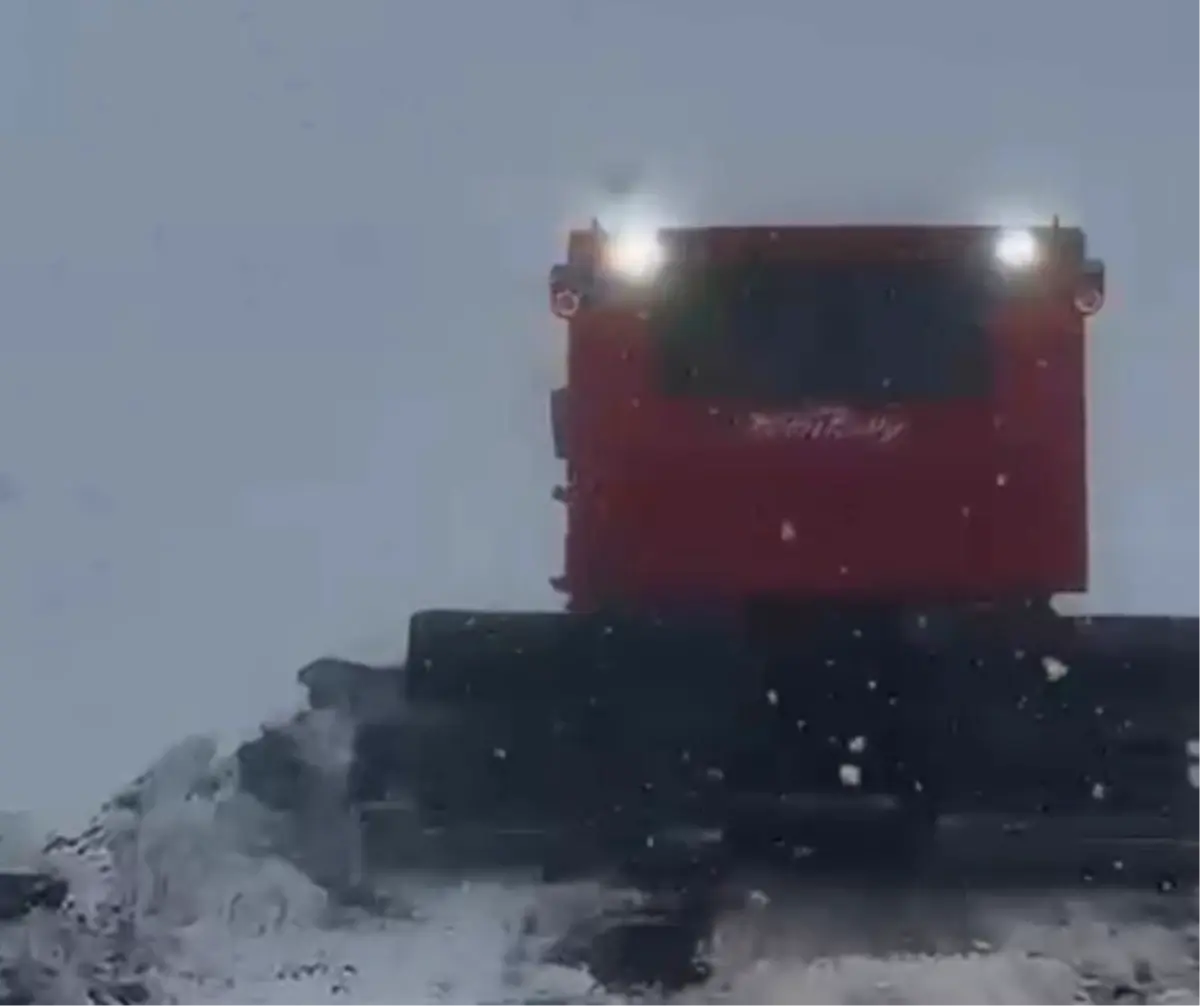 Bingöl Karlıova\'da Kar Yağışı