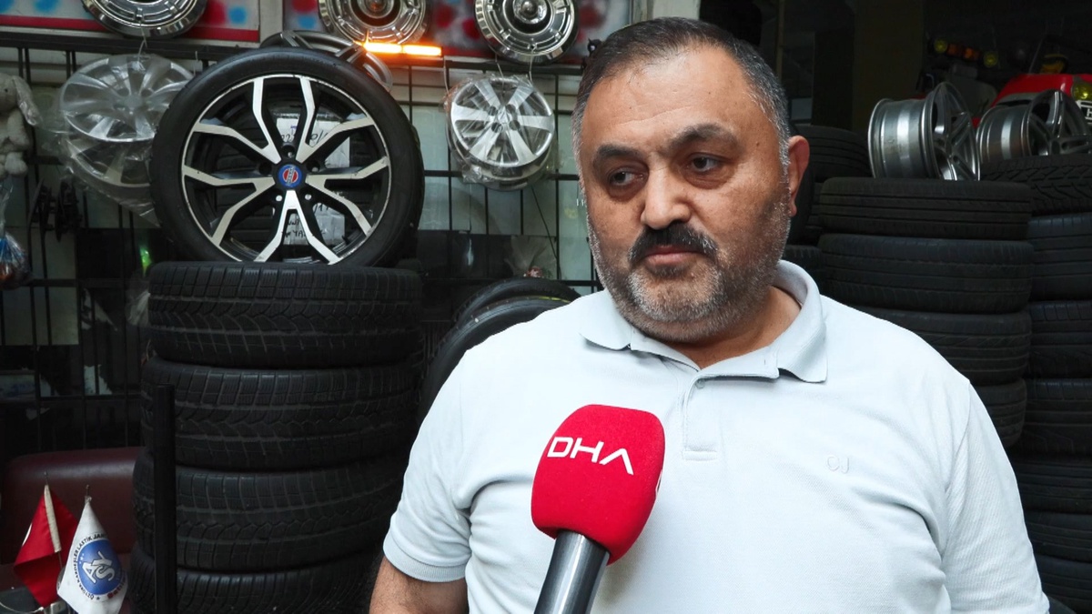 İstanbul\'da Kış Lastiği Zorunluluğu Yoğunluk Yarattı