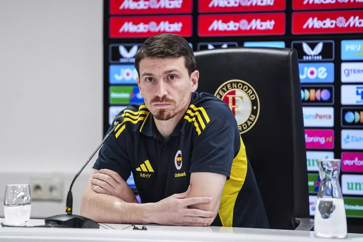 Mert Hakan Yandaş Fenerbahçe\'den gidiyor