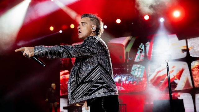 Robbie Williams'tan endişelendiren itiraf: Görüşüm hızla bozuluyor Robbie Williams'tan endişelendiren itiraf: Görüşüm hızla bozuluyor