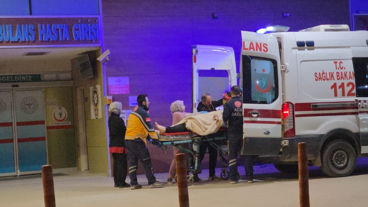 İnegöl\'de Skuter Kazası: Sürücü Ağır Yaralandı
