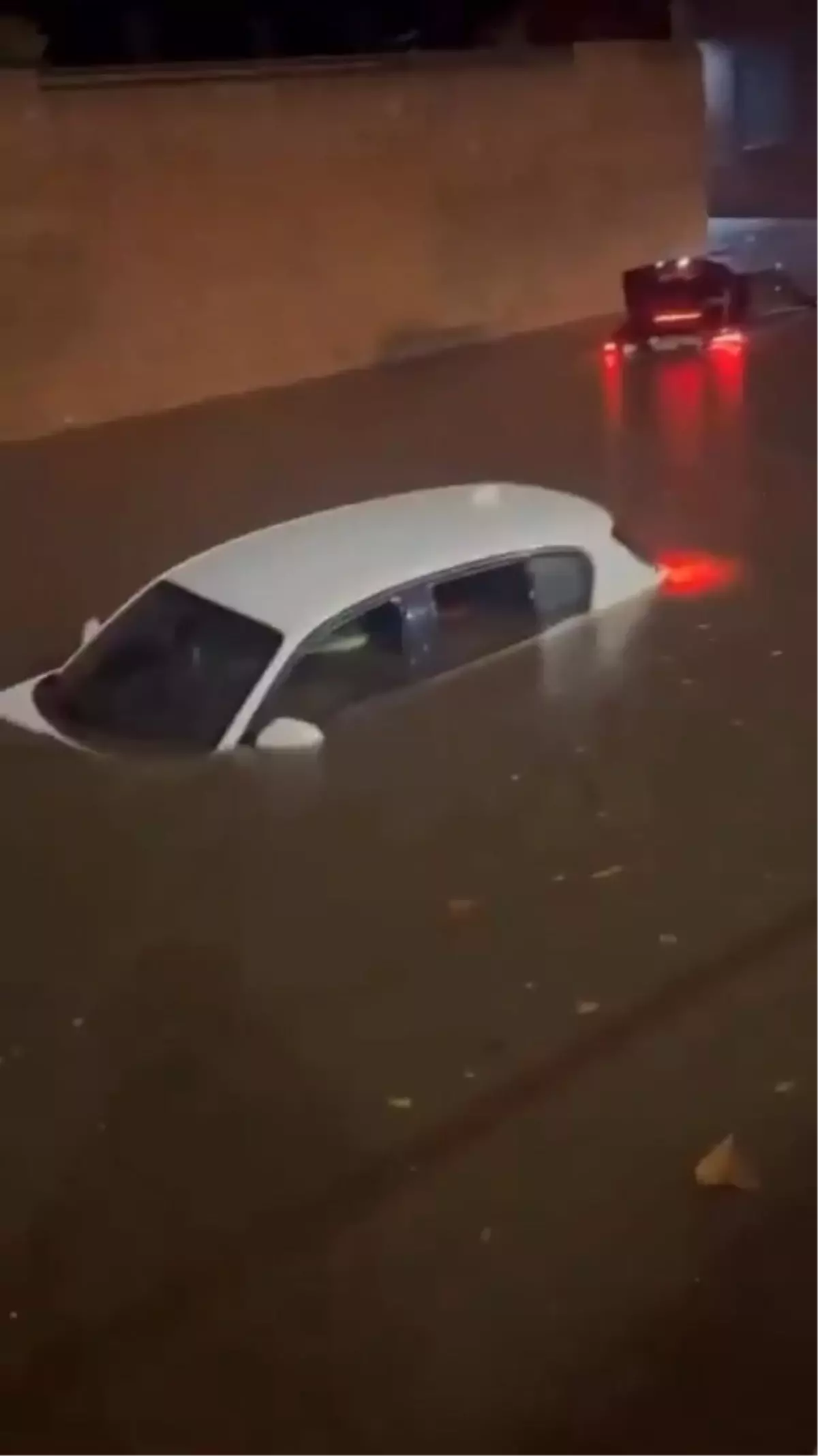 Claudia Fırtınası\'nda Acil Durum İlanı