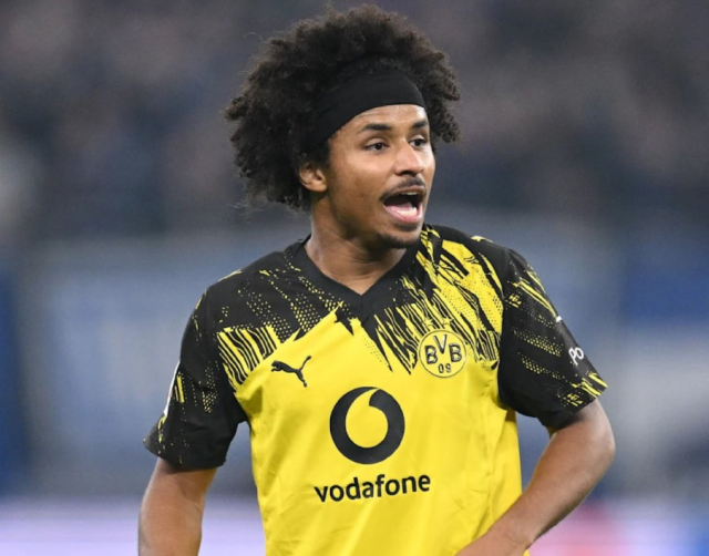 Muşta ve elektroşok cihazı taşırken yakalandı! Yediği ceza öyle böyle değil Muşta ve elektroşok cihazı taşırken yakalandı! Yediği ceza öyle böyle değil