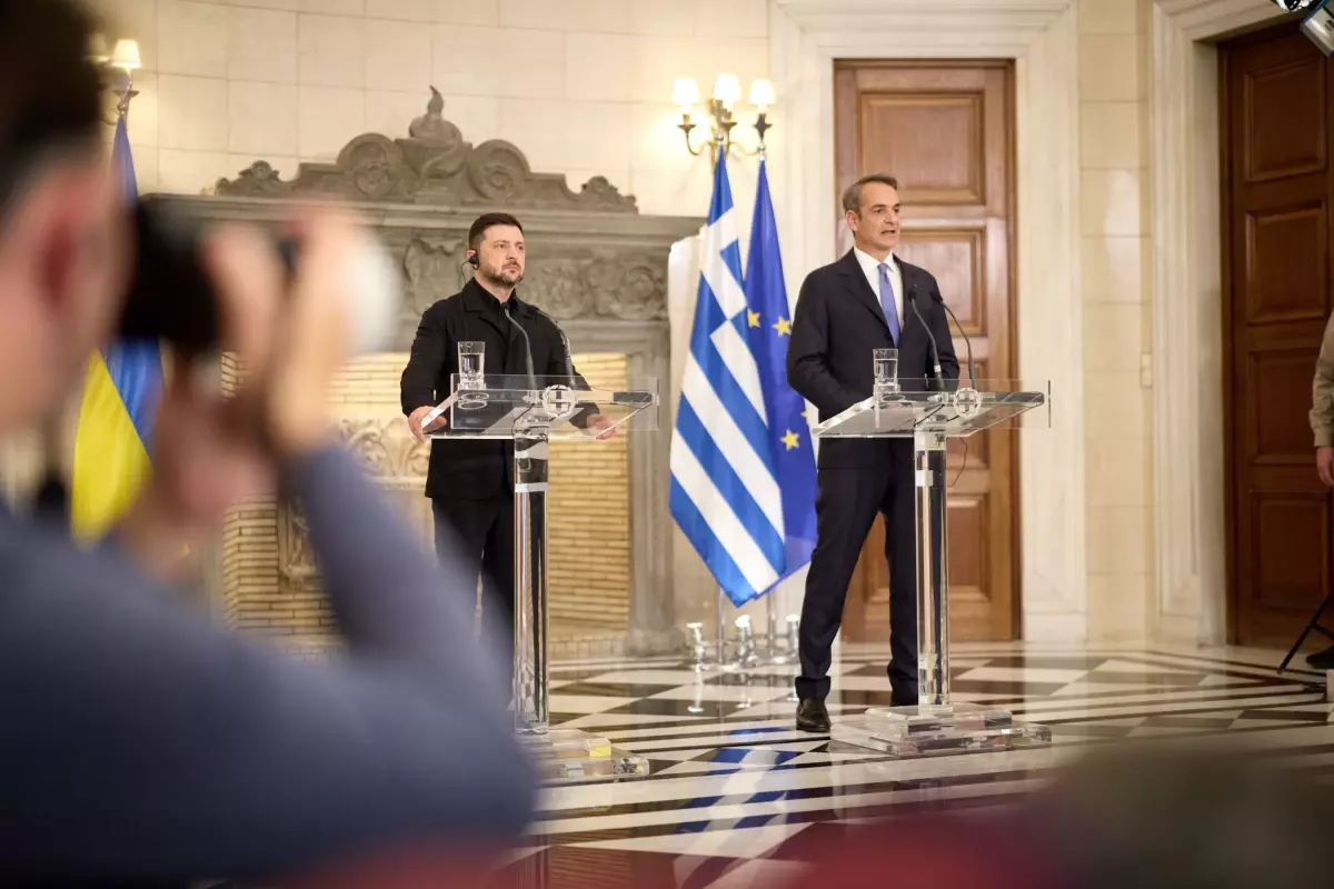 Zelenskiy, Yunanistan\'a Resmi Ziyaret Gerçekleştirdi