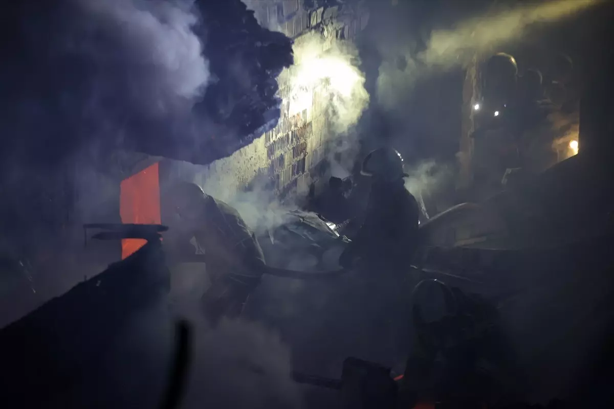 Bursa\'da Yangın, 80 Yaşındaki Adam Kayıp