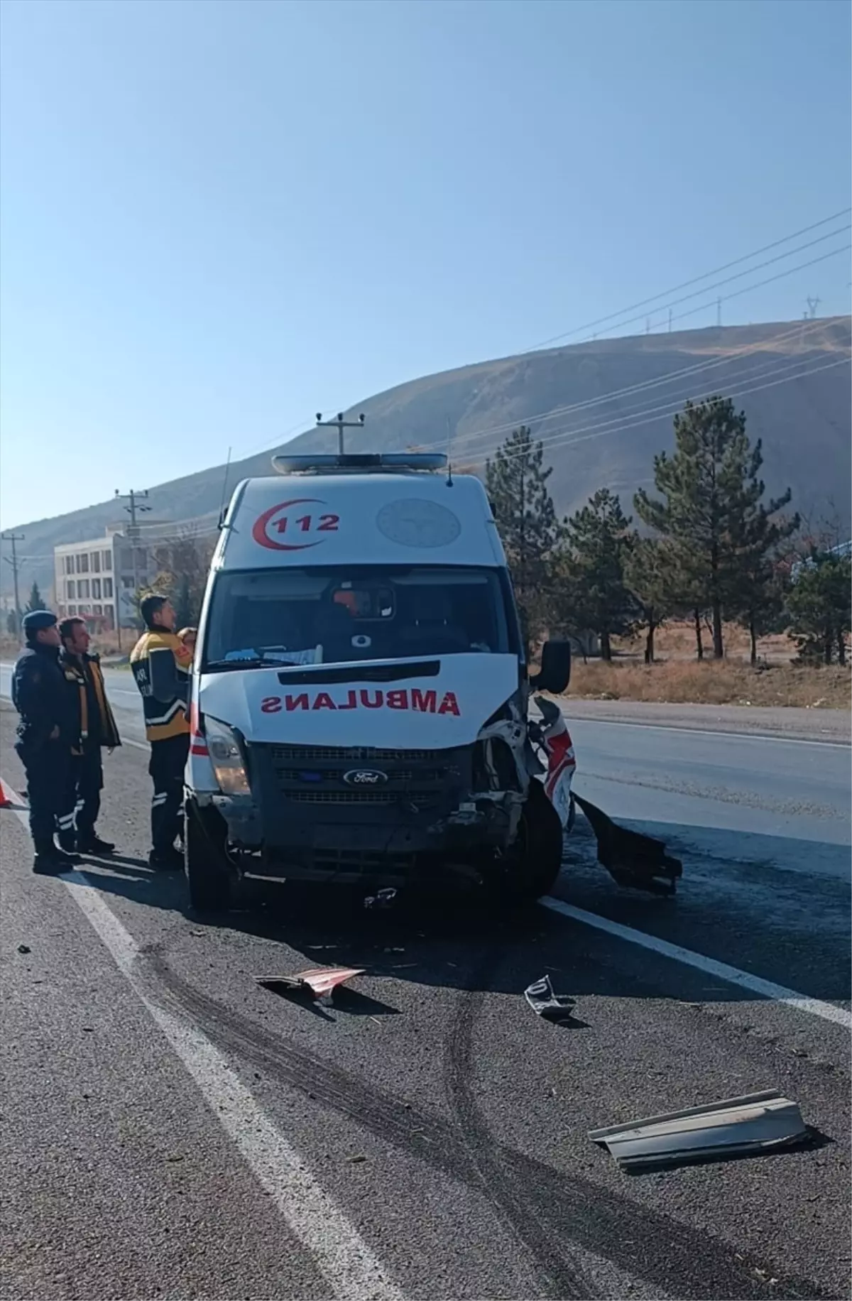 Çankırı\'da Ambulansla Araç Çarpıştı: 1 Yaralı