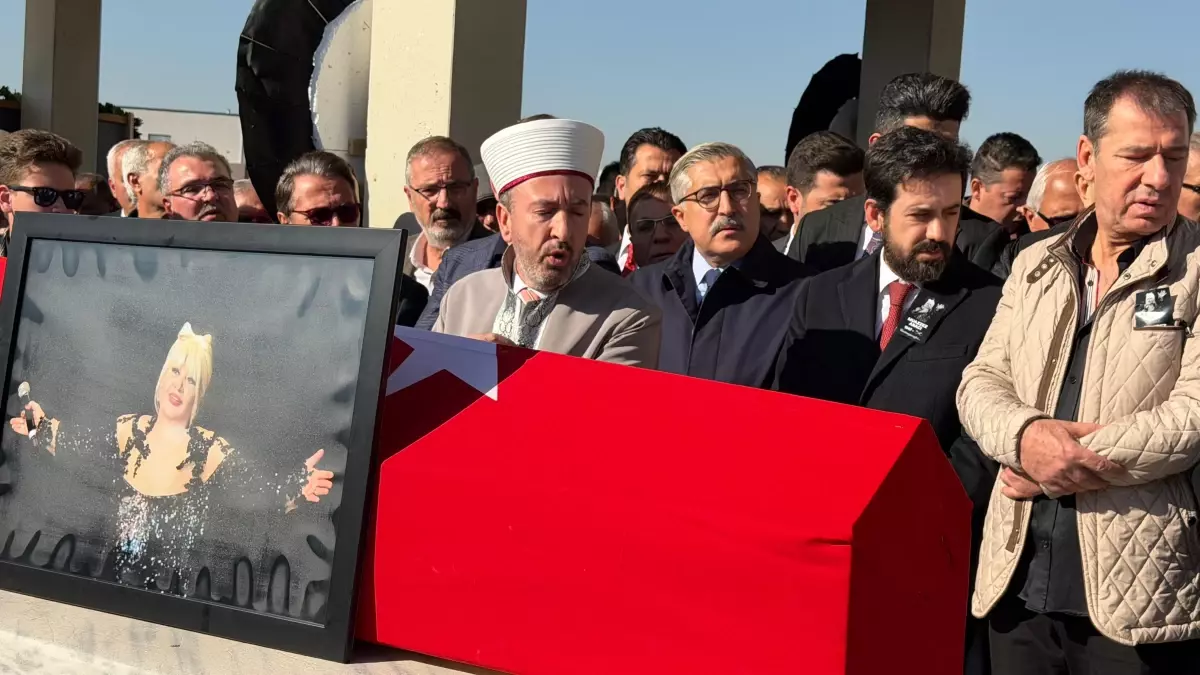 Muazzez Abacı Ankara\'da son yolculuğuna uğurlandı