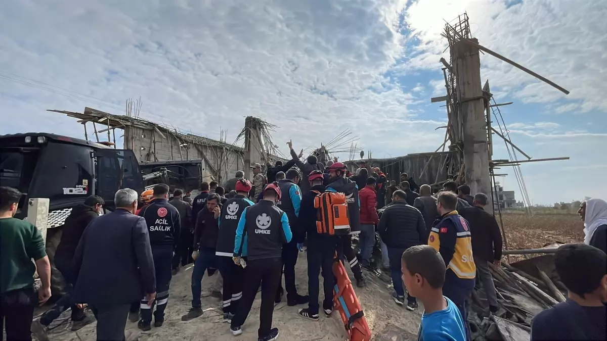 Şanlıurfa\'da İnşaat Göçüğü: İki Genç İşçi Hayatını Kaybetti