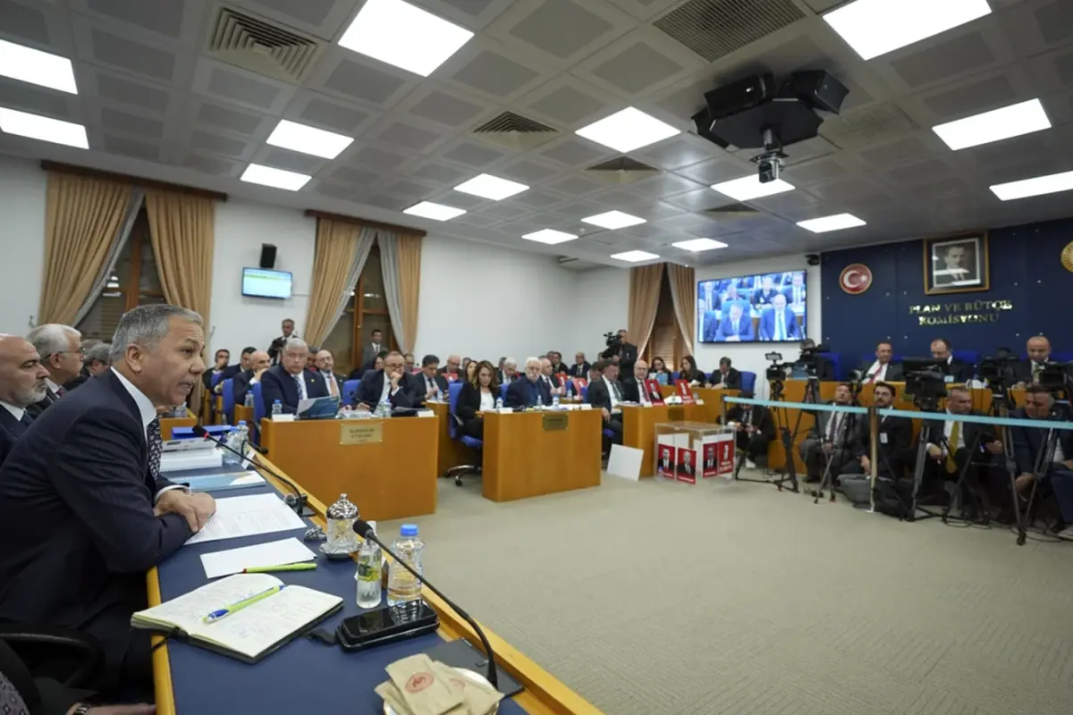 TBMM\'de bir ilk! "Kürtçe" ifadeler tutanaklara geçti