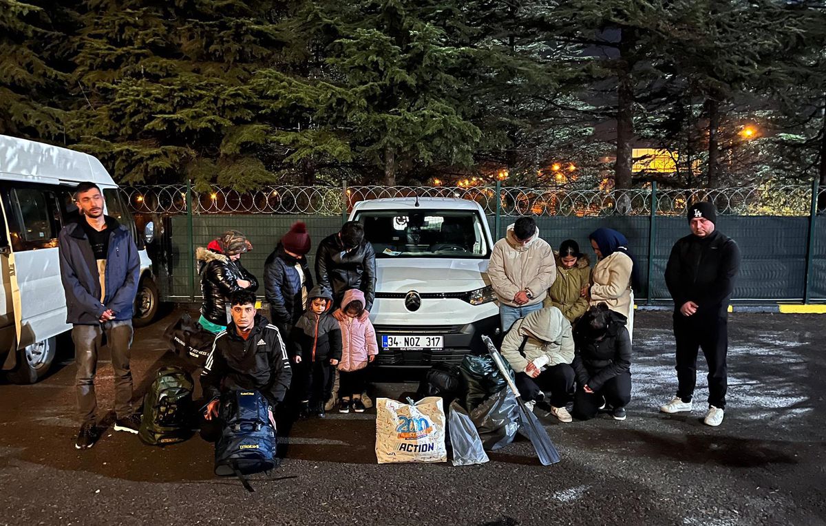 Tekirdağ\'da 20 Kaçak Göçmen Yakalandı