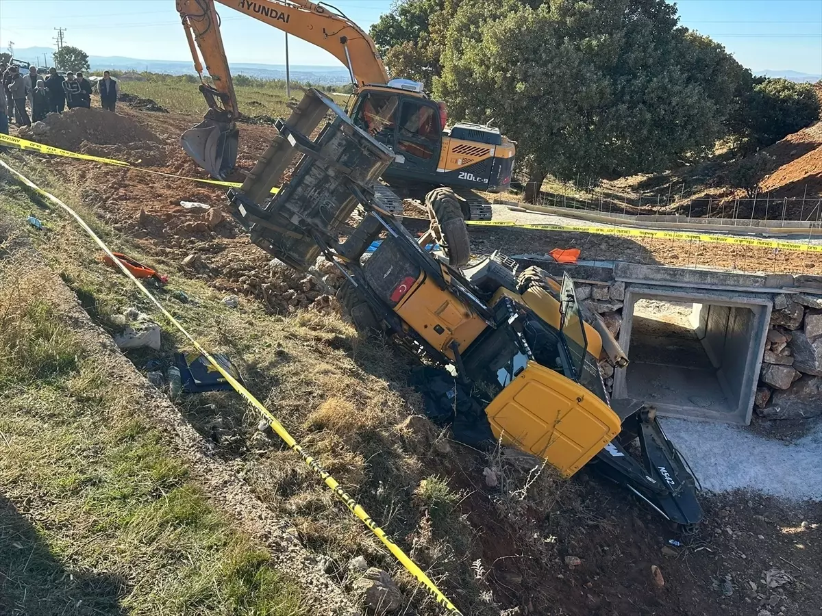 Kepçe Devrildi: 1 Ölü