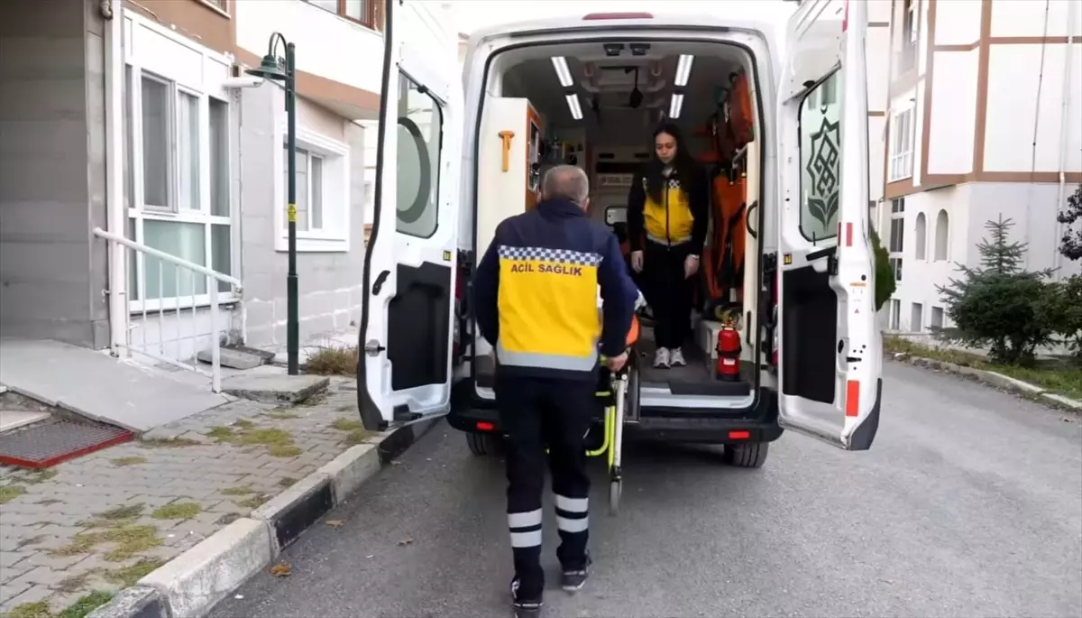 Beypazarı\'nda Hasta Nakil Aracı Hizmete Girdi