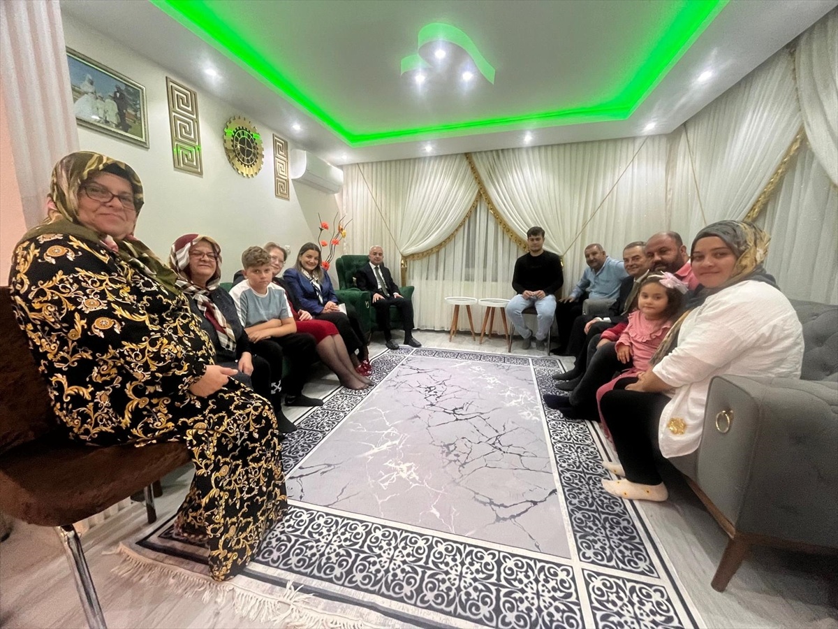 Vali Turan Aile Yılı Ziyaretleri Gerçekleştirdi
