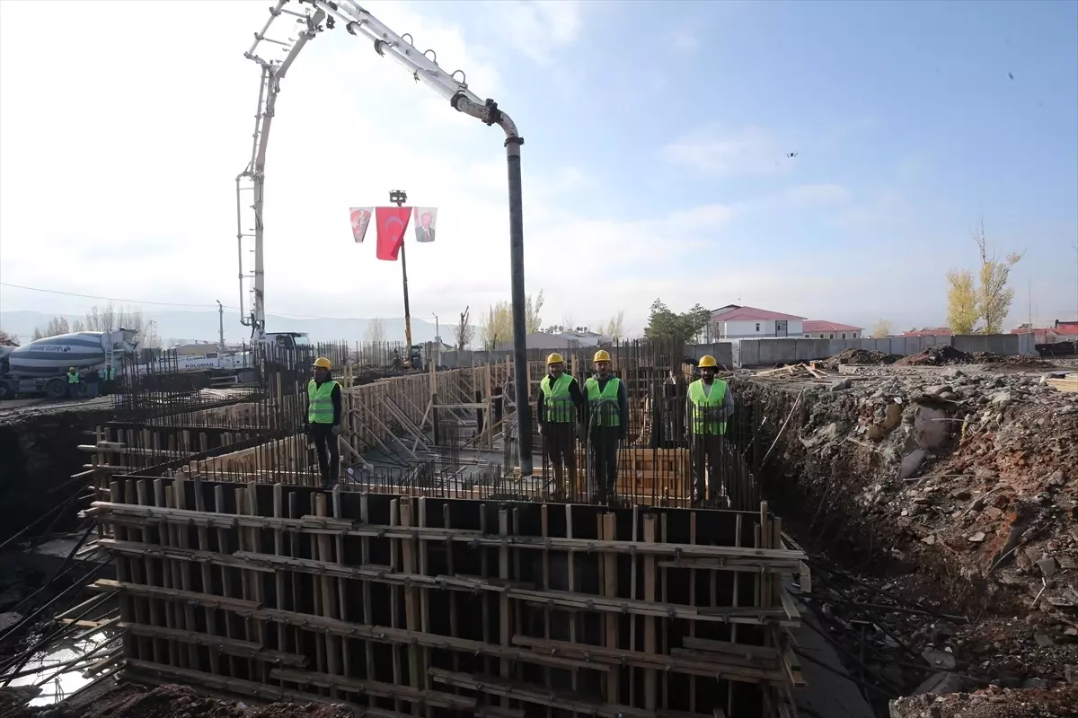 Muş\'ta Varto Jandarma Komutanlığı Hizmet Binası\'nın temeli atıldı