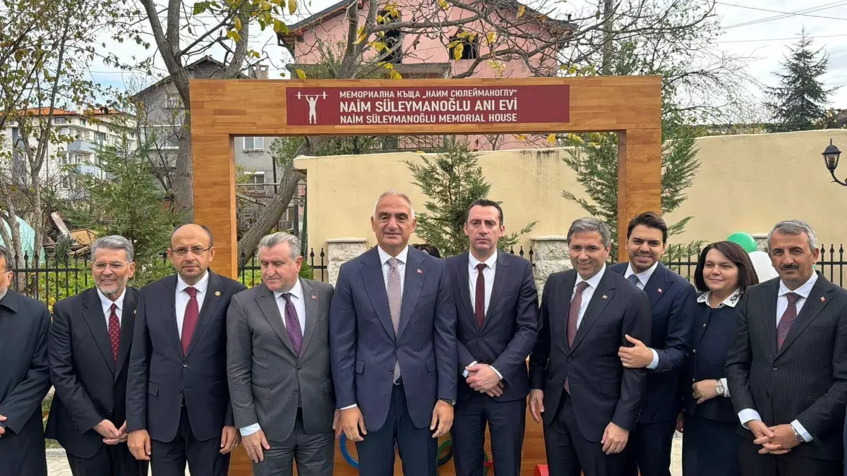 Naim Süleymanoğlu Anı Evi Açıldı