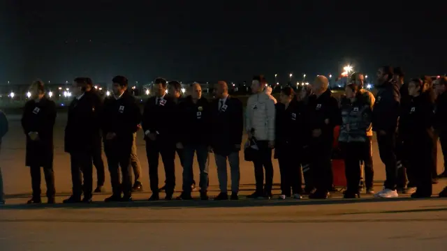 Şehit pilot Hasan Bahar'ın naaşı Türkiye'ye getirildi Şehit pilot Hasan Bahar'ın naaşı Türkiye'ye getirildi