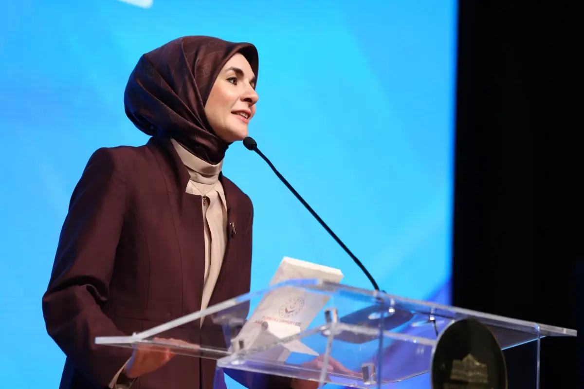 Aileyi Koruma Vurgusu