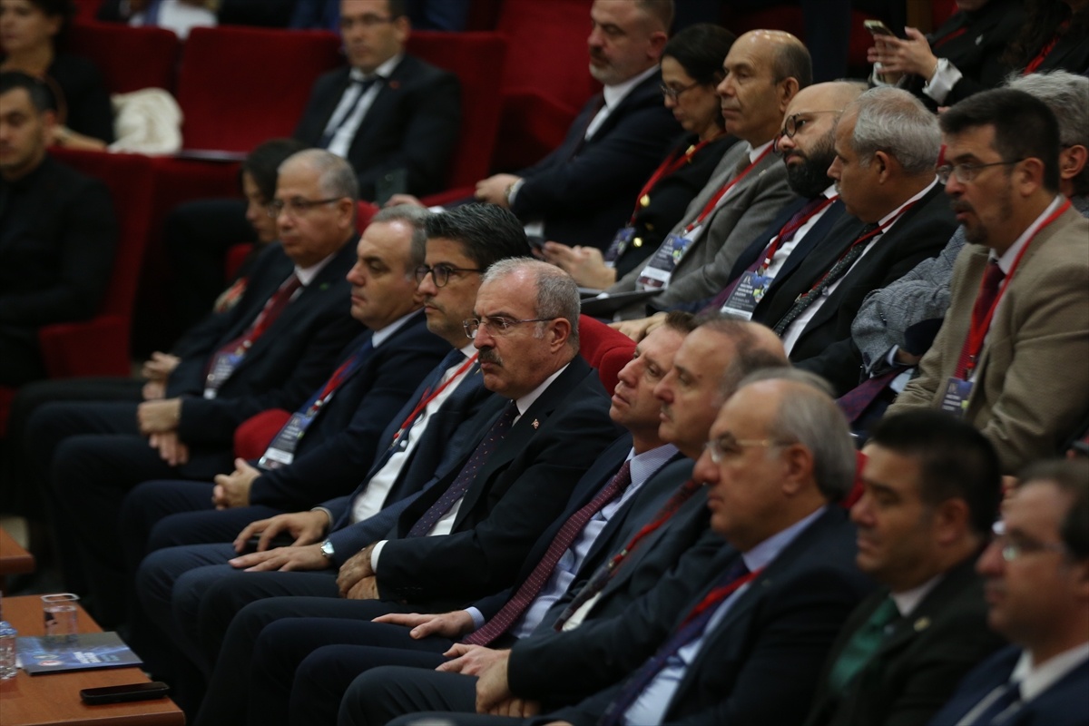 Araştırma Dekanlıkları Çalıştayı Çanakkale\'de Başladı