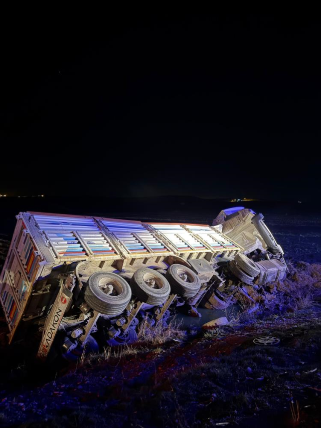 Diyarbakır'da zincirleme kaza: 3 ölü, 7 yaralı