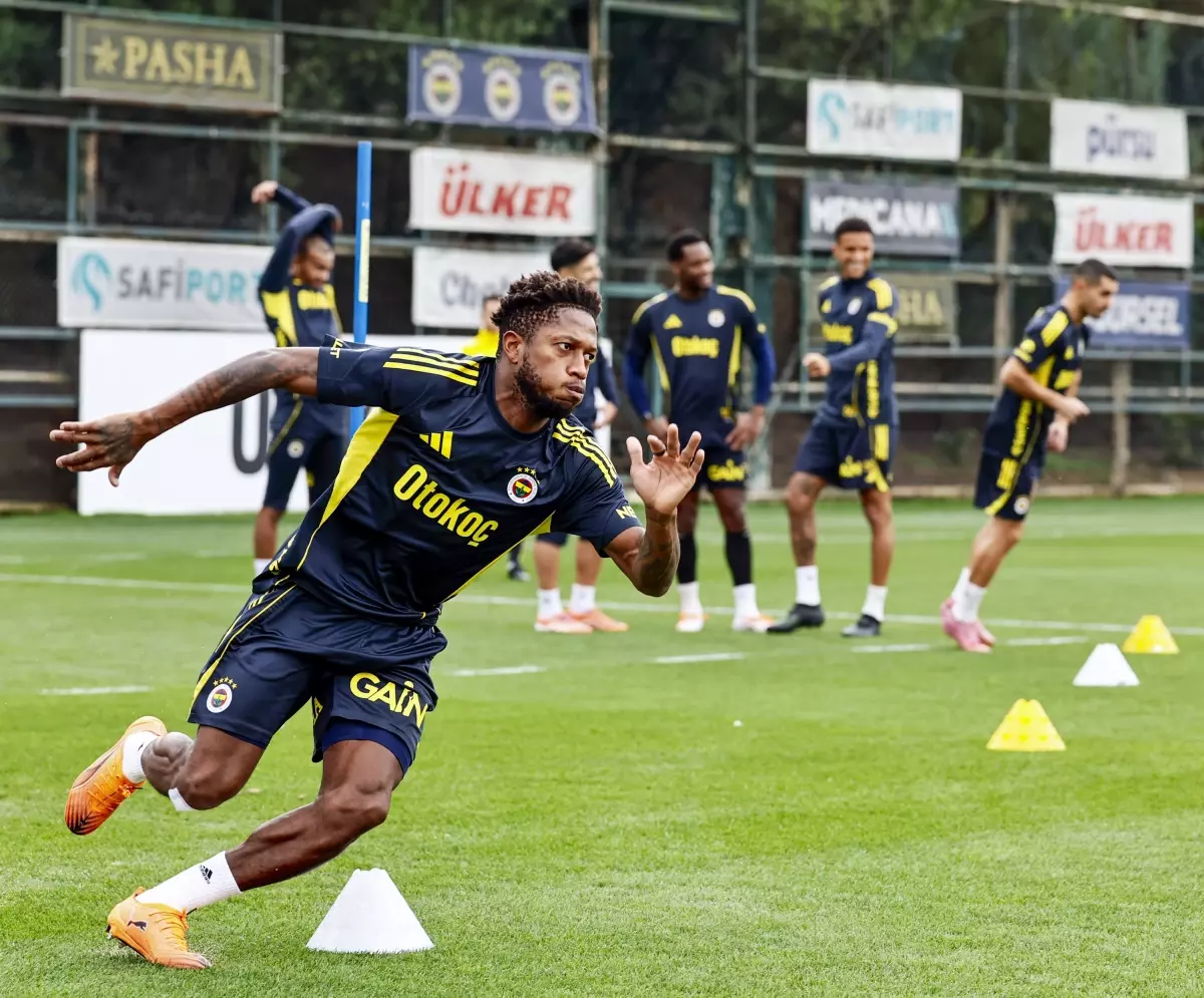 Fenerbahçe, Rizespor Maçına Hazırlanıyor