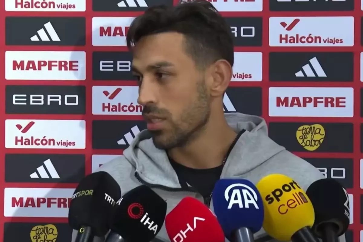 İrfan Can Kahveci\'den gece yarısı Fenerbahçe açıklaması