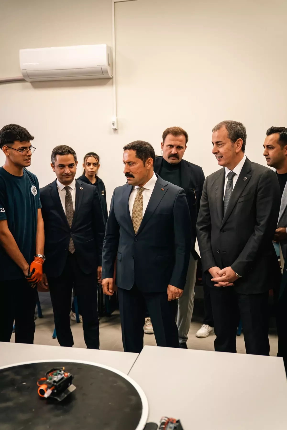 İş Bankası\'ndan Hatay\'a eğitim desteği