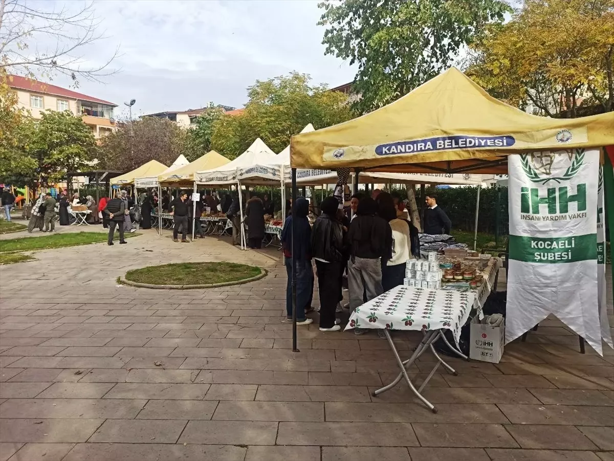 Kandıra\'da Gazze\'ye destek için kermes düzenlendi