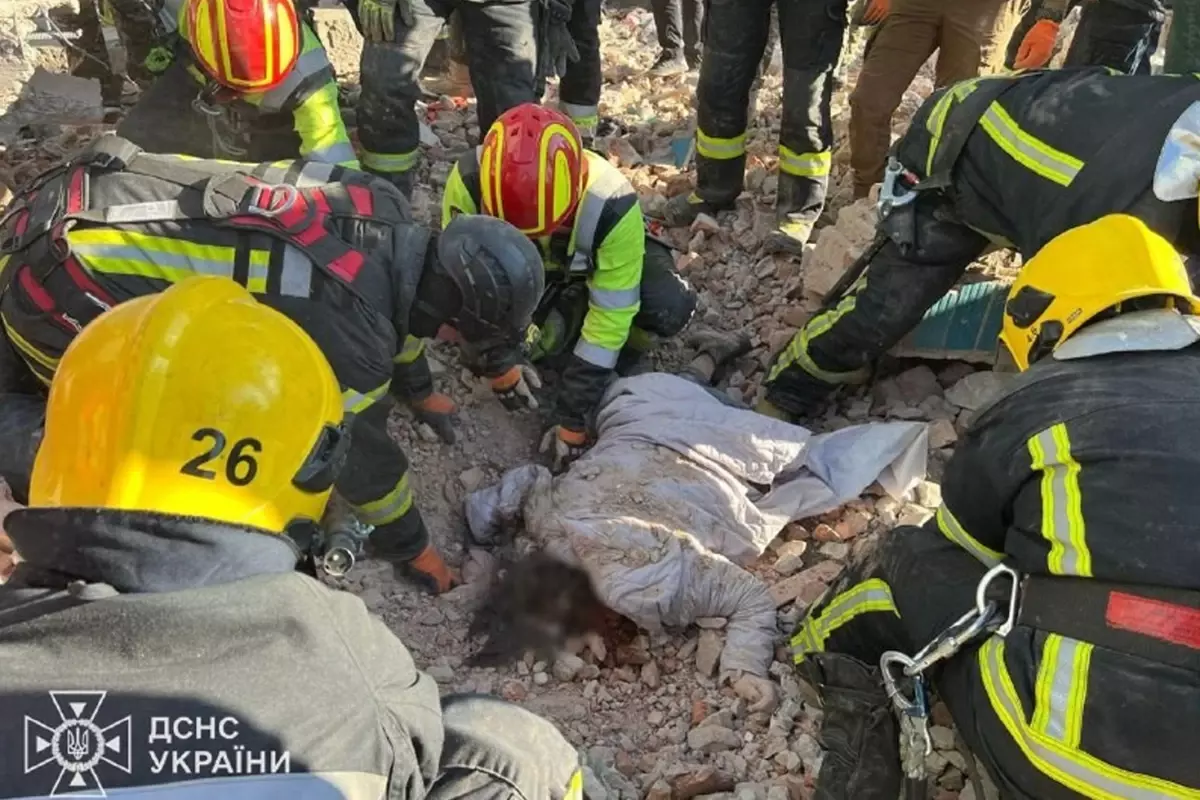 Rusya'nın Saldırısında Ternopil'de 10 Kişi Hayatını Kaybetti