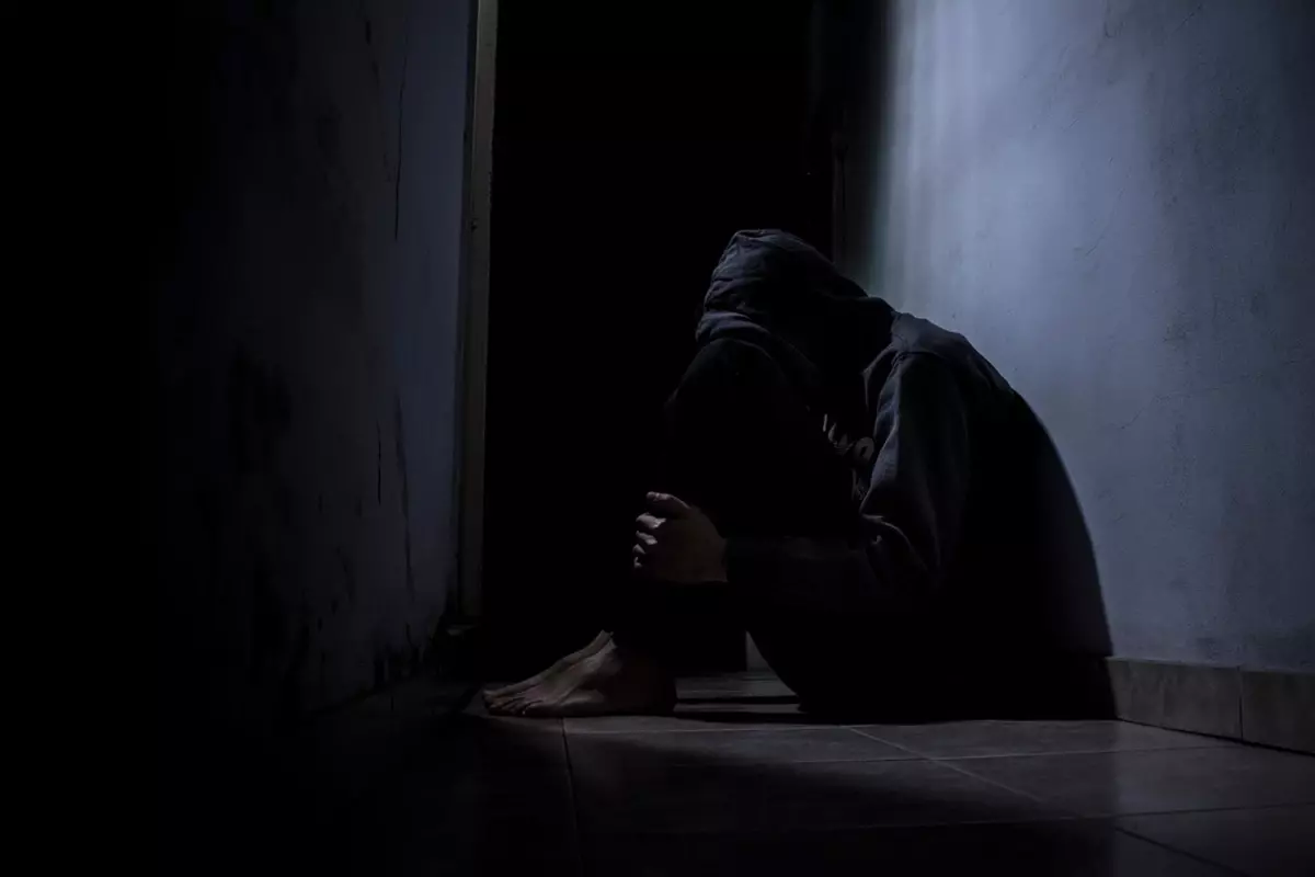 Türkiye\'de büyüyen sessiz tehlike: Gençler ve yetişkinler "hikikomori" kıskacında