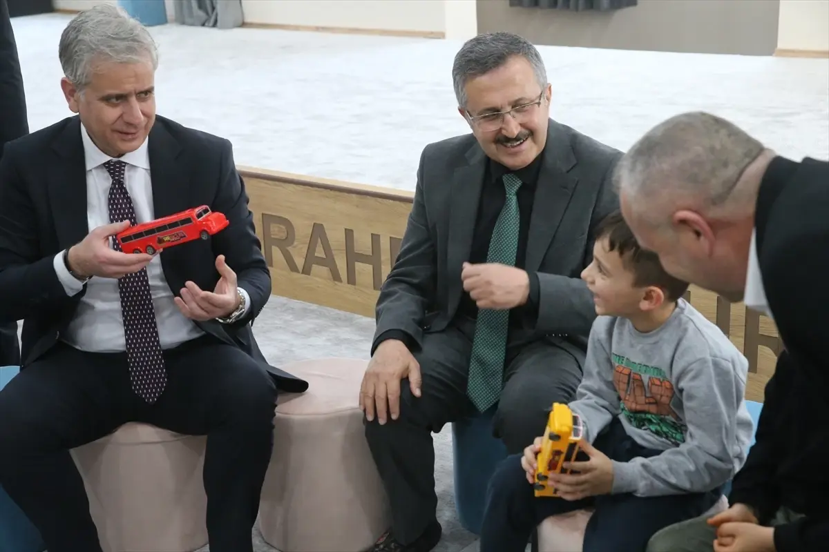 Yalçın\'dan Gazze\'deki Çocuklara Destek Çağrısı