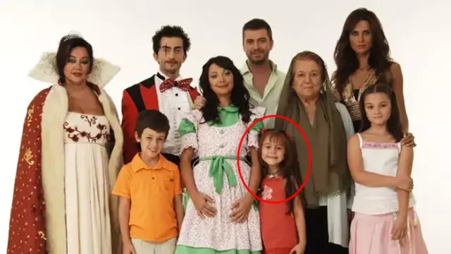 Bez Bebek'in çocuk yıldızından Evrim Akın'la ilgili olay iddialar: Yıllardır babamla aynı evde yaşıyor Bez Bebek'in çocuk yıldızından Evrim Akın'la ilgili olay iddialar: Yıllardır babamla aynı evde yaşıyor