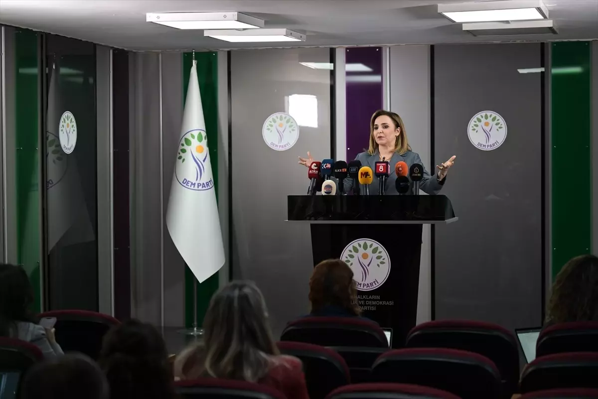 DEM Parti İmralı Heyeti Üyesini Belirledi