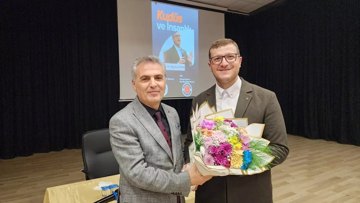 Suluova\'da "Kudüs ve İnsanlık" konulu konferans düzenlendi