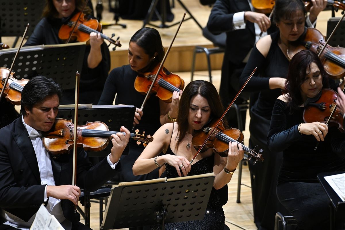 CSO ve İZDSO 200. ve 50. Yıl Dönümünü Kutladı