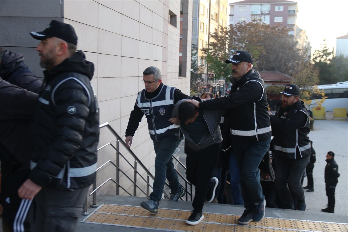 Eskişehir\'de Suç Örgütüne Operasyon