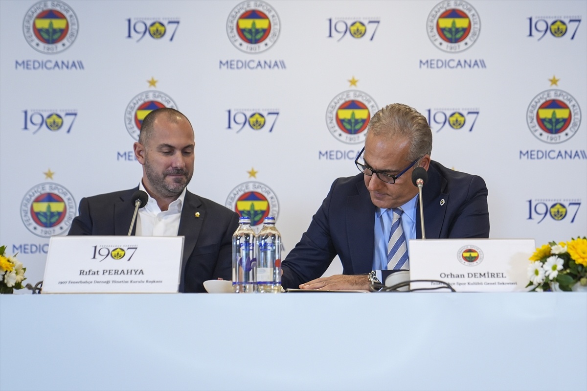 Fenerbahçe Kadın Voleybol Takımı\'na Sponsorluk Anlaşması