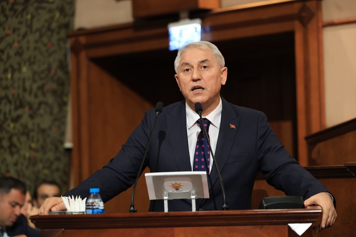 İBB Bütçe Görüşmelerinde Eleştiriler Alevlendi