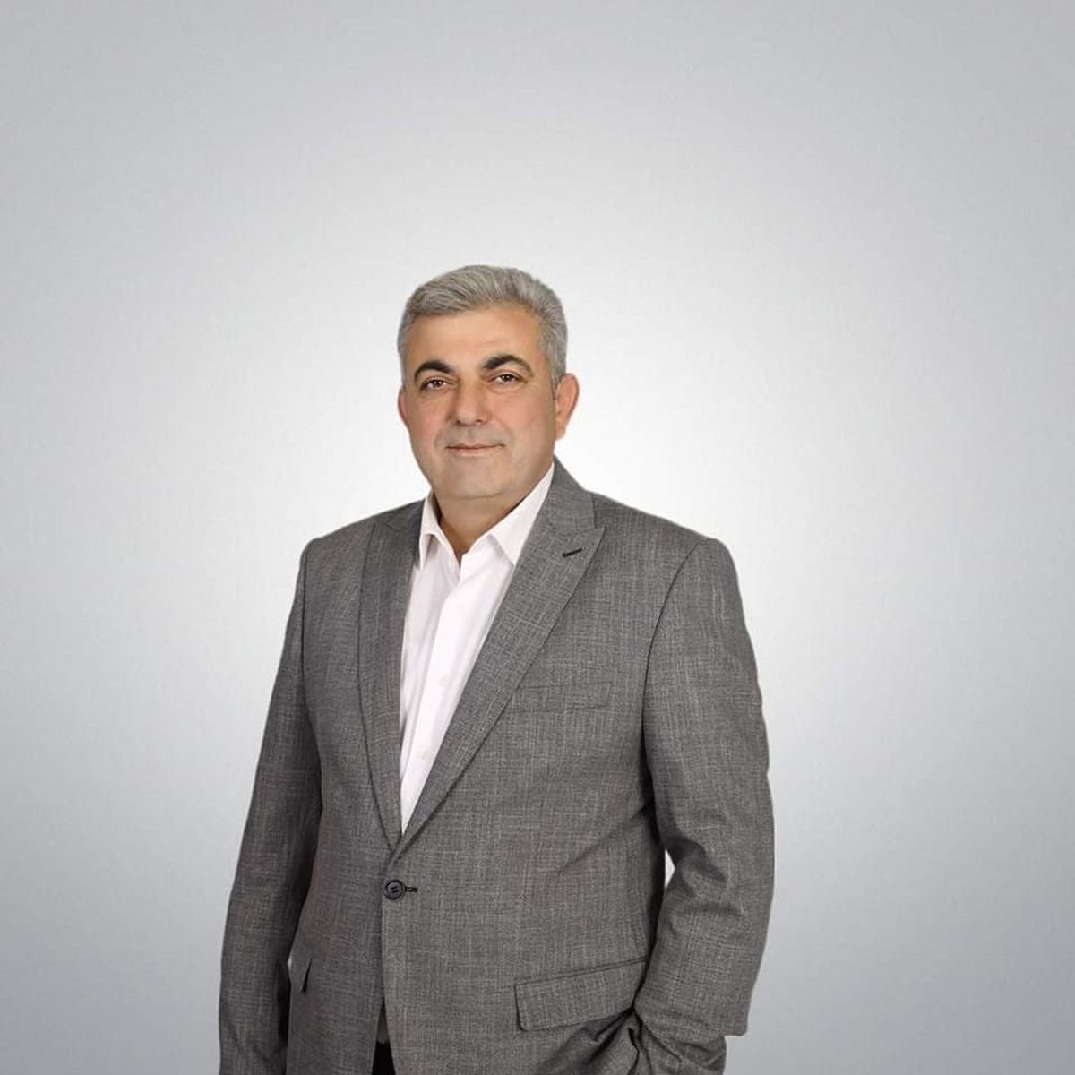 Belediye Binasına Taşlı Saldırı