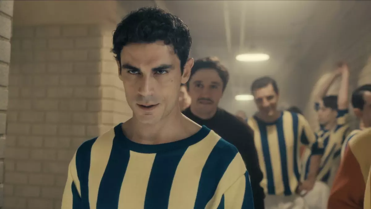 Erdem Kaynarca\'dan Lefter Yorumu