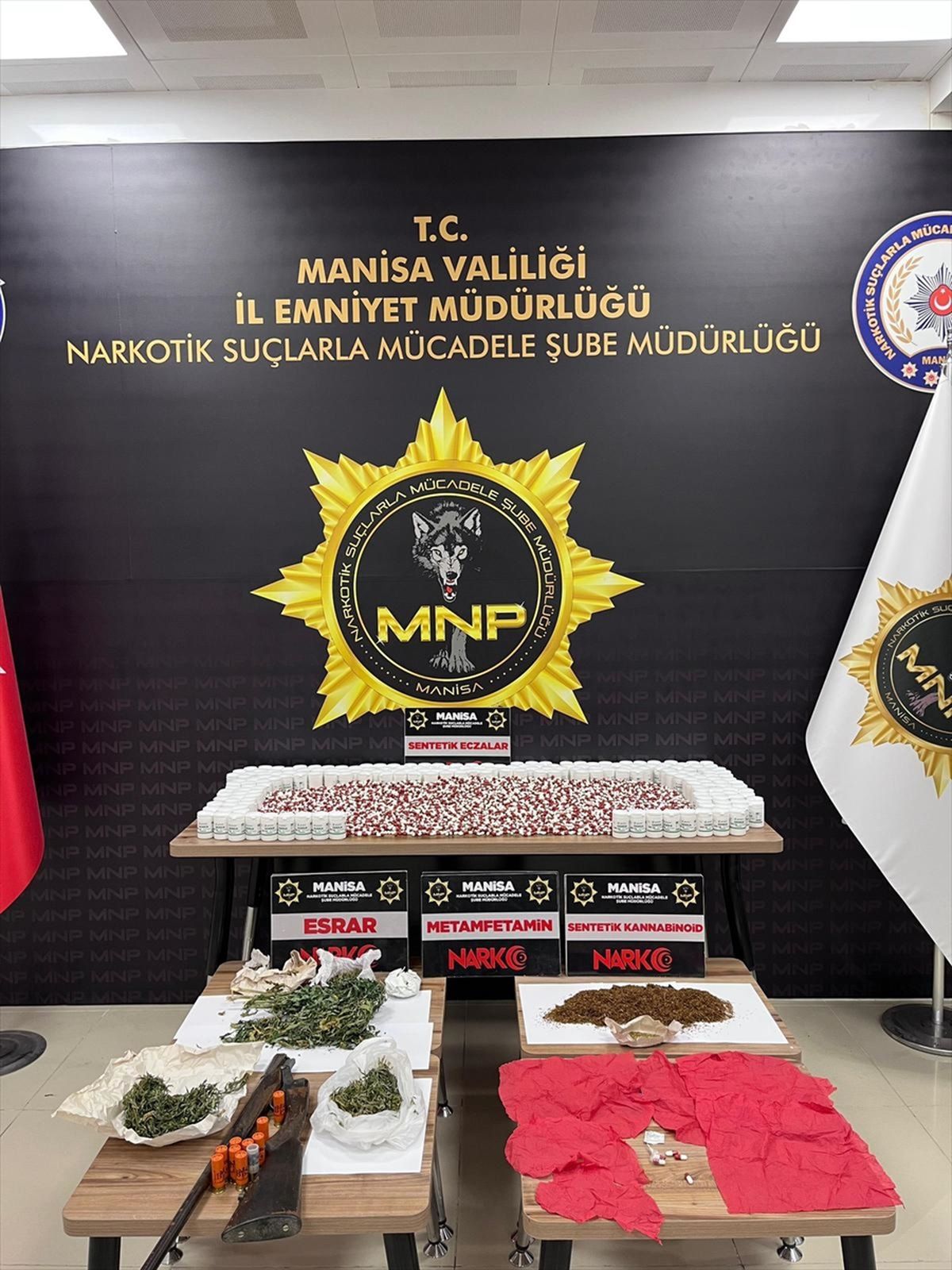 Manisa\'da Uyuşturucu Operasyonu: 14 Tutuklama