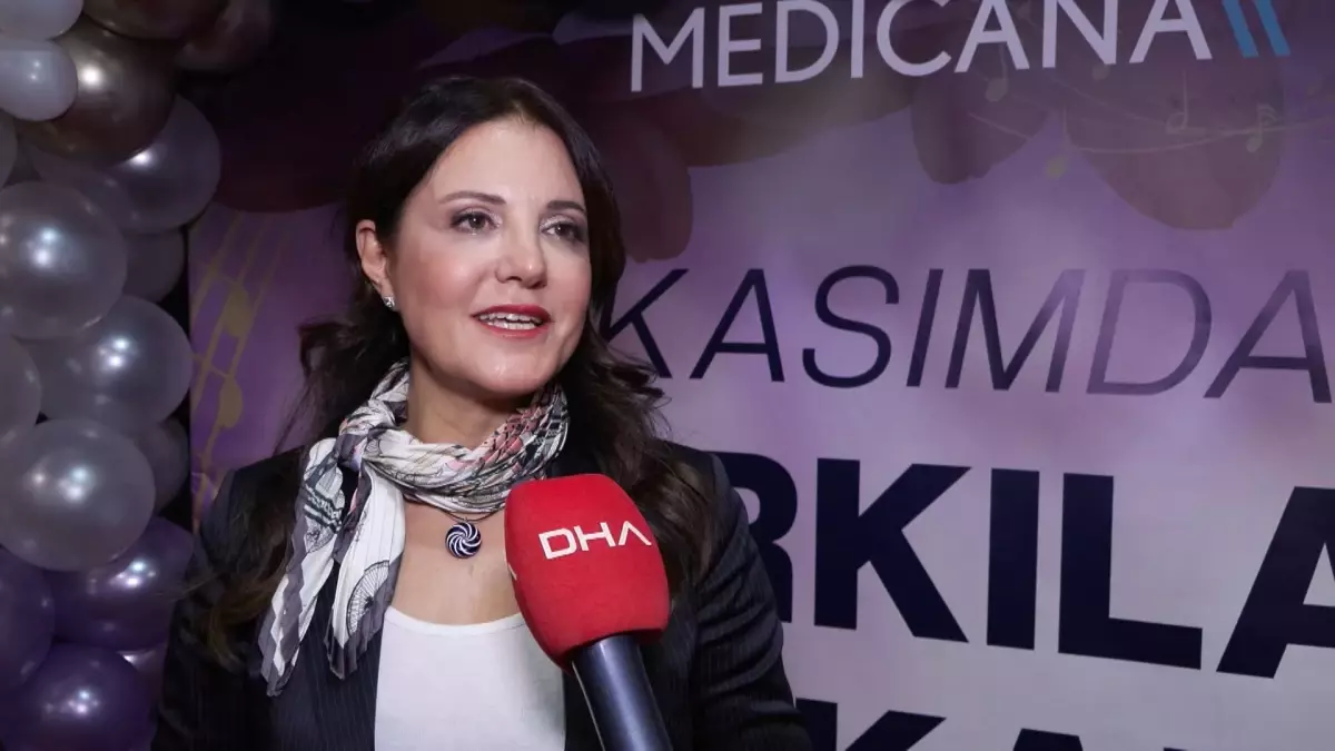 Hastane Çalışanlarından Türk Müziği Korosu