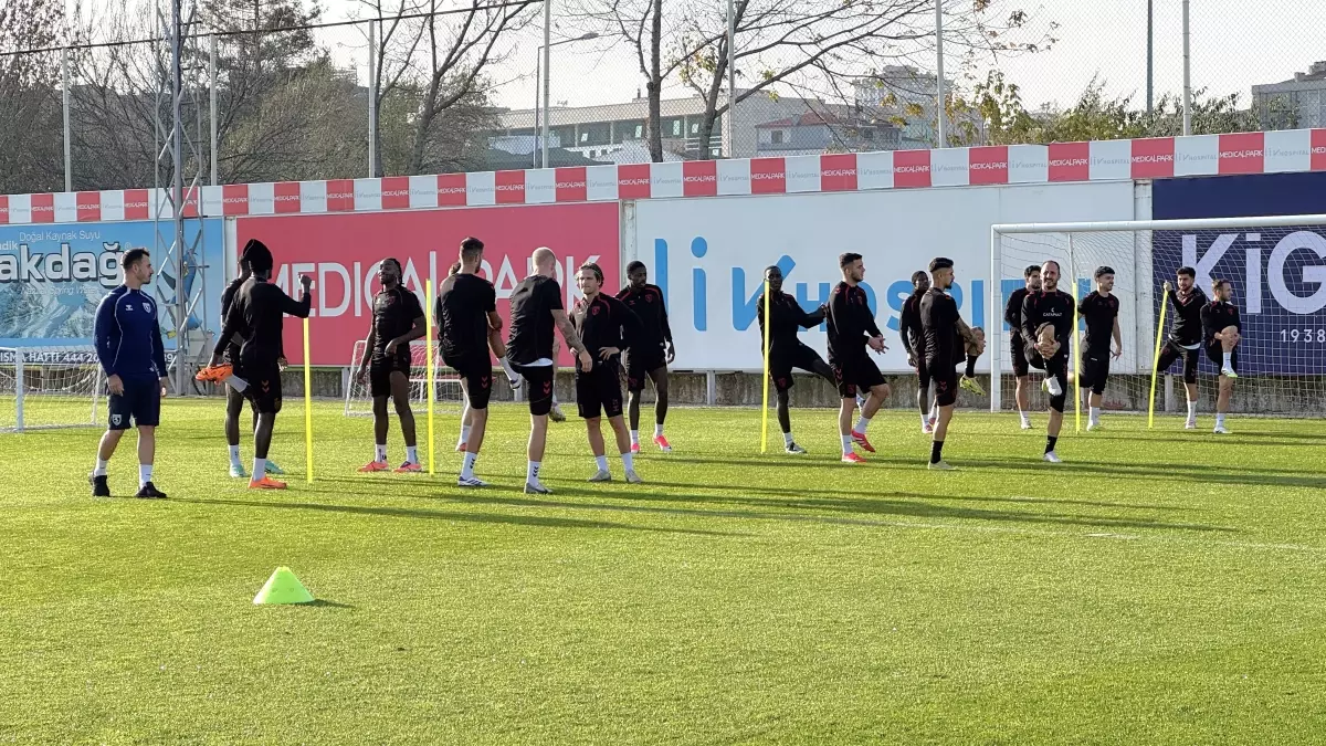 Samsunspor\'dan İlk Yarı Hedefi: 33 Puan