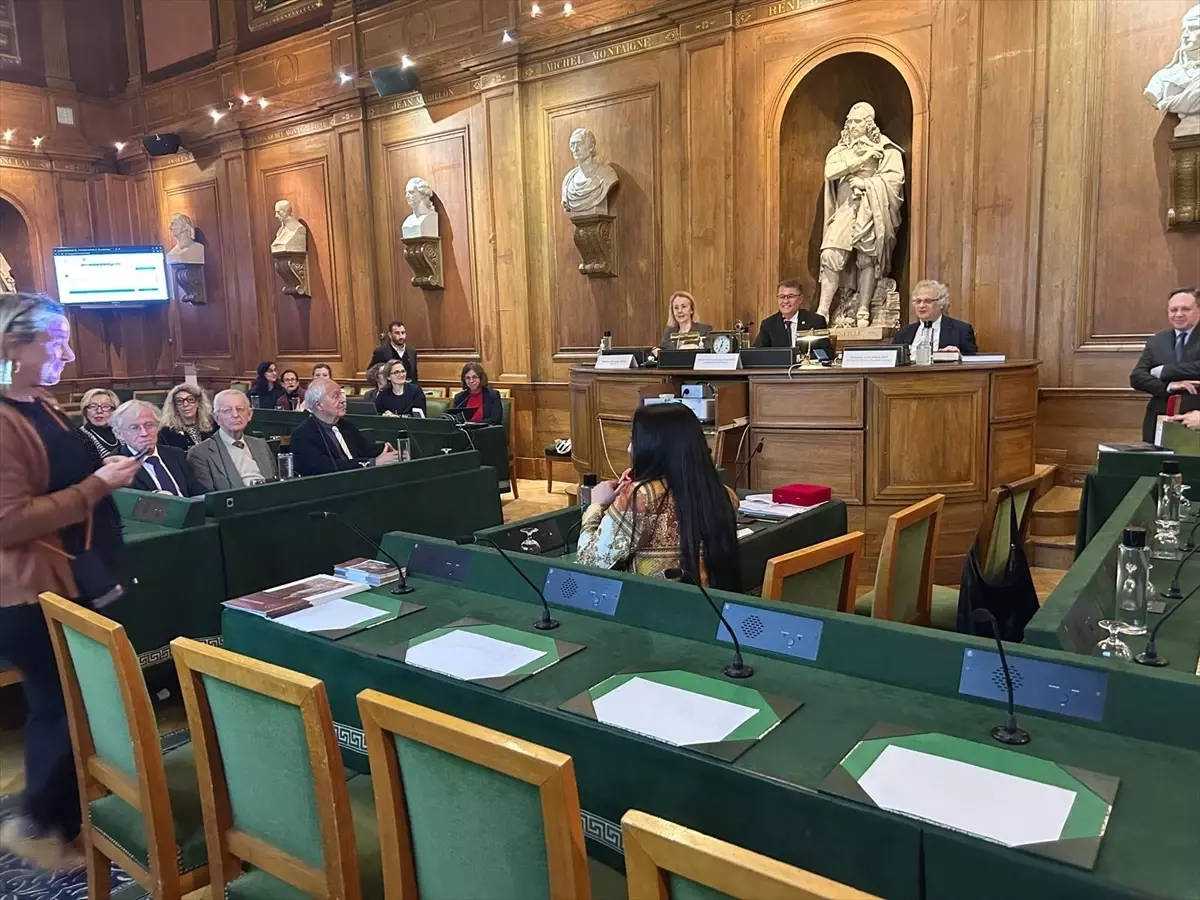 TDK ve Fransız Akademisi\'nden Dil Koruma Toplantısı